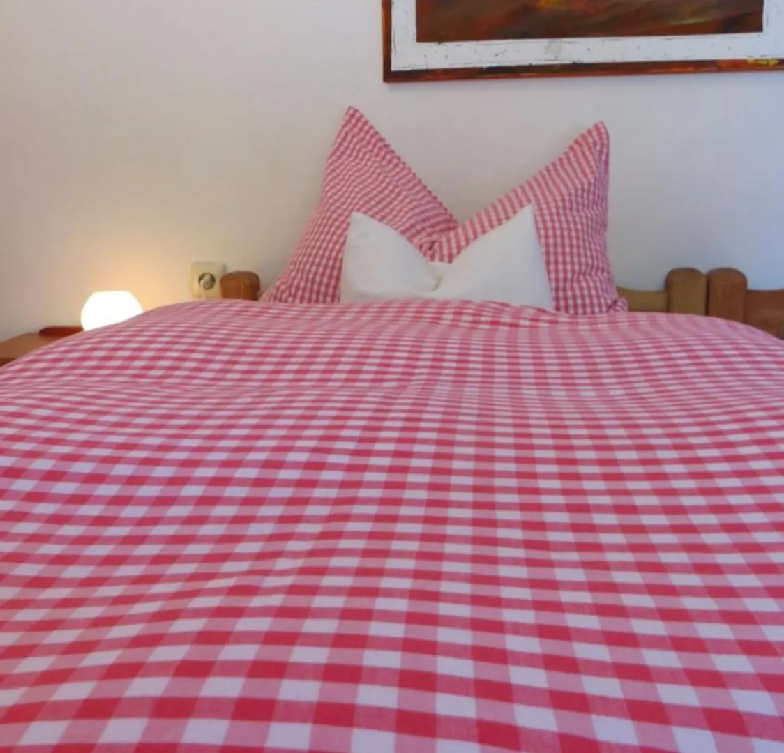 Guest house Gaestehaus Huber - Traditional Sixties Hostel Feichten
