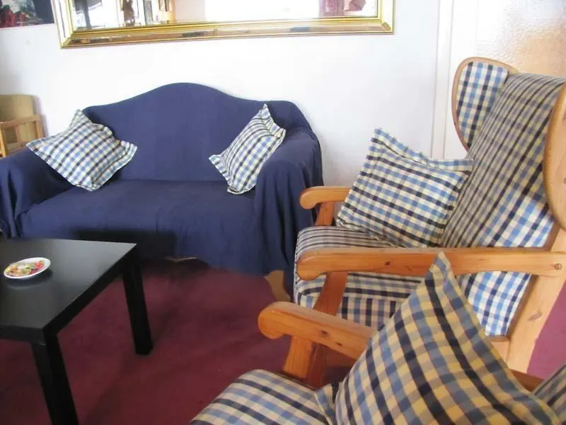 Gaestehaus Huber - Traditional Sixties Hostel Feichten Germany